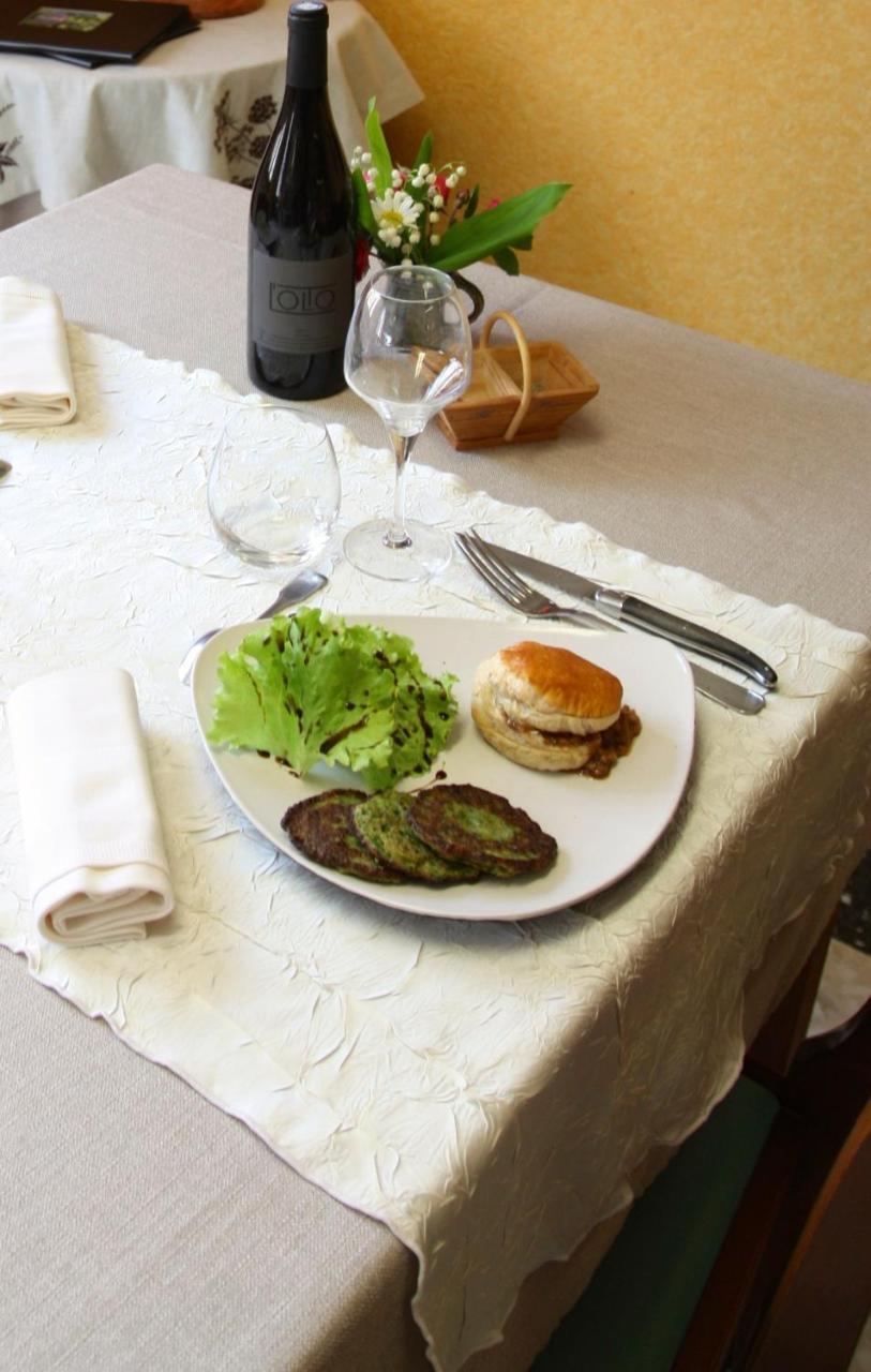 Hotel Le Relais Du Coustoubi Campouriez Zewnętrze zdjęcie